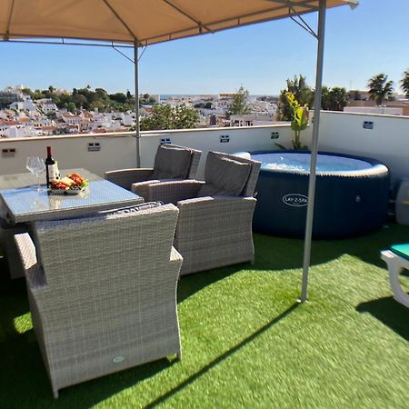 Apartment Beta - 2 Bedrooms, Private Rooftop Patio With Hot Tub, Bbq And View Ferragudo  Exterior foto